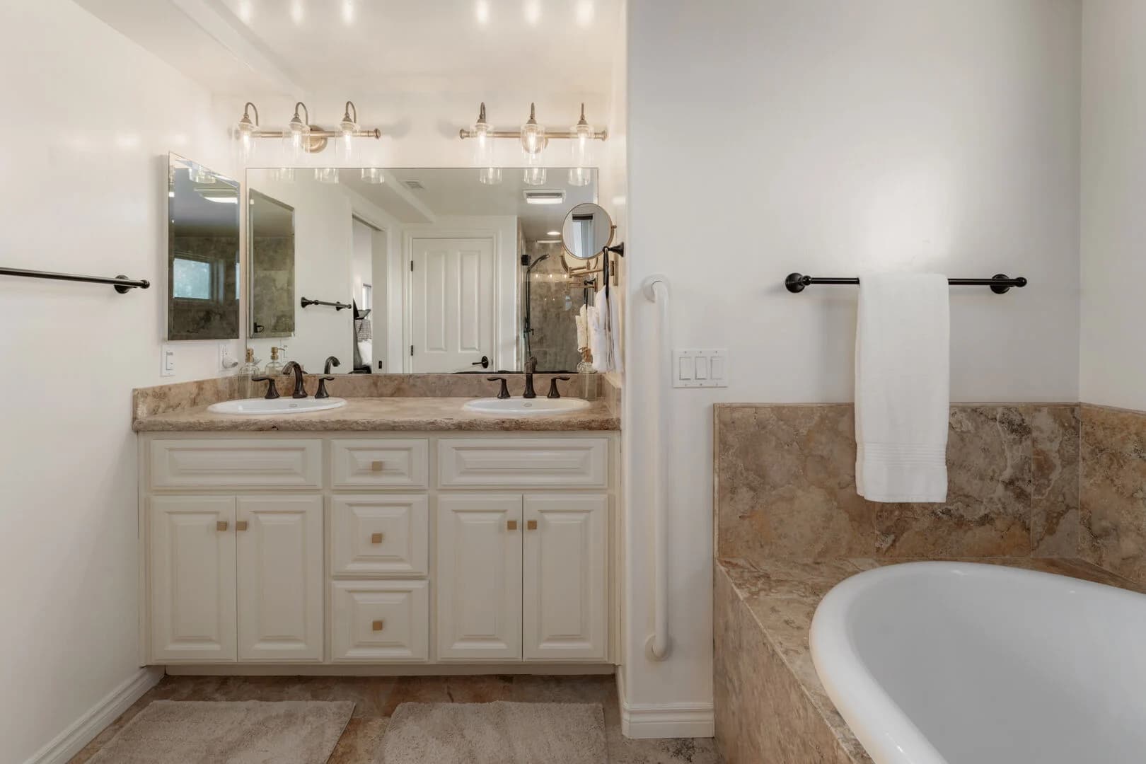 Chalcedonia Beach Gem - Image 16