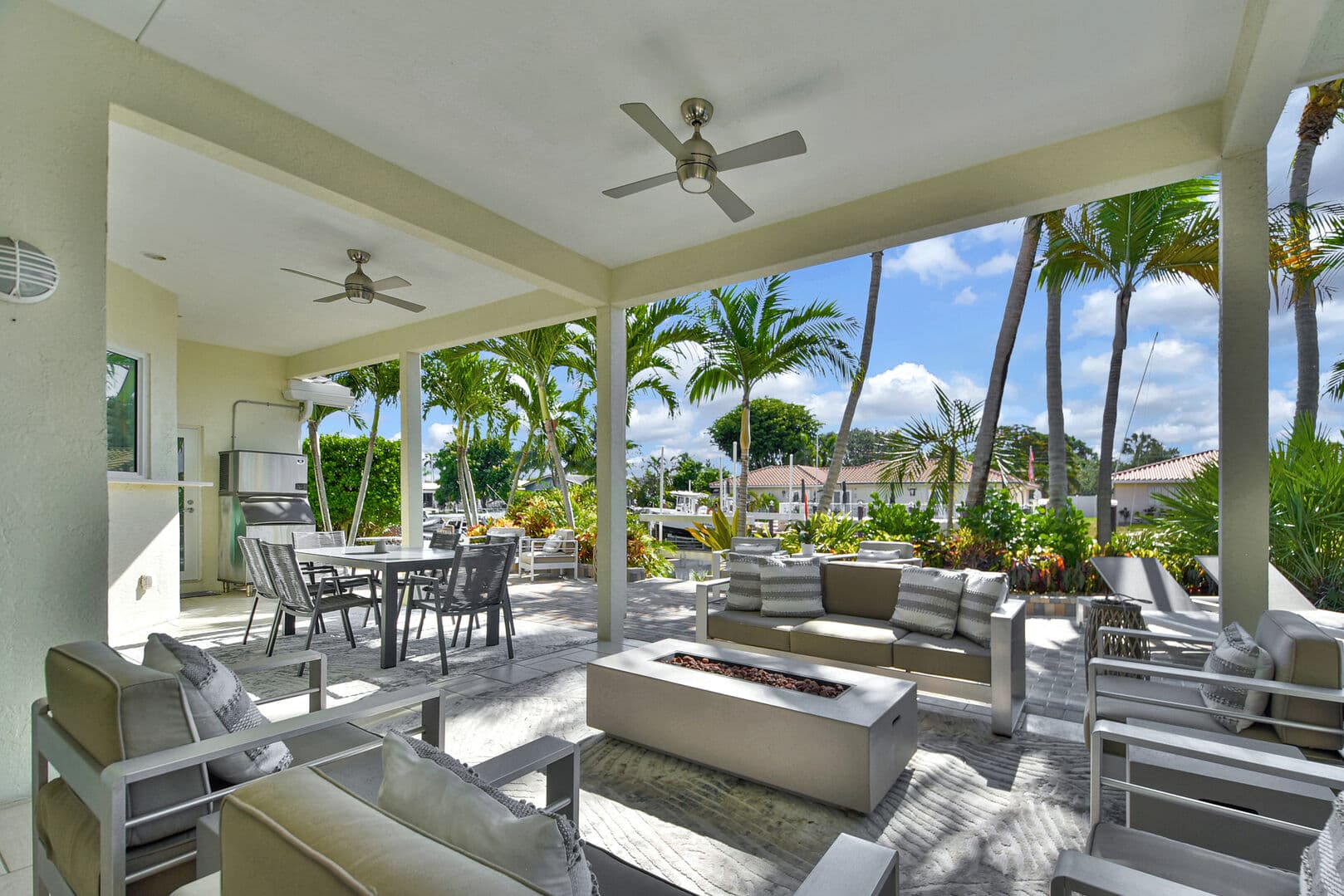 Kendal Green Villa - Image 32