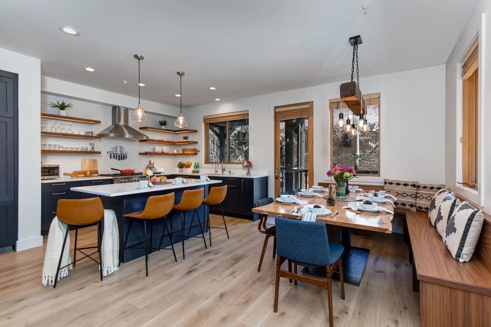 Black Bear Residence - Image 4