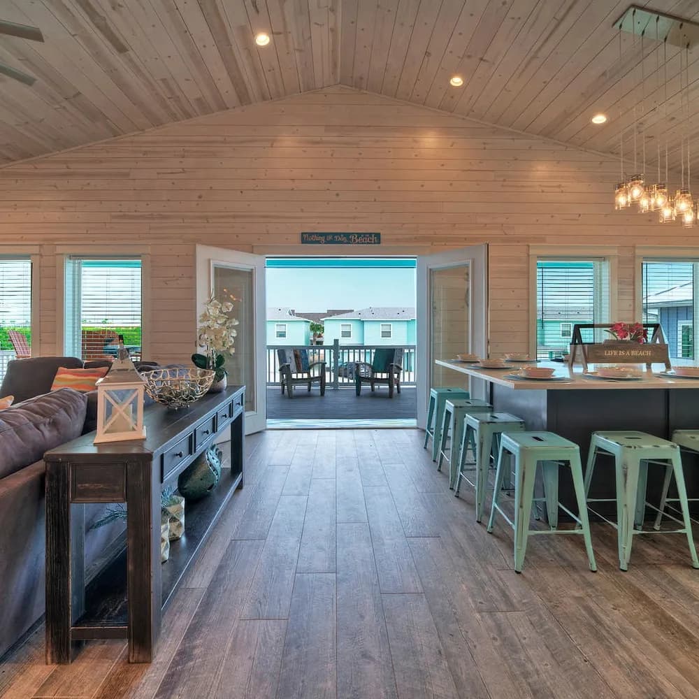 Bourbon Breeze - Image 6