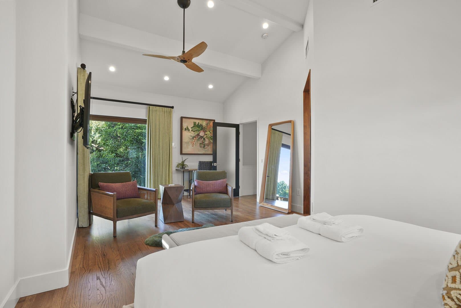 Village Vista - Image 16