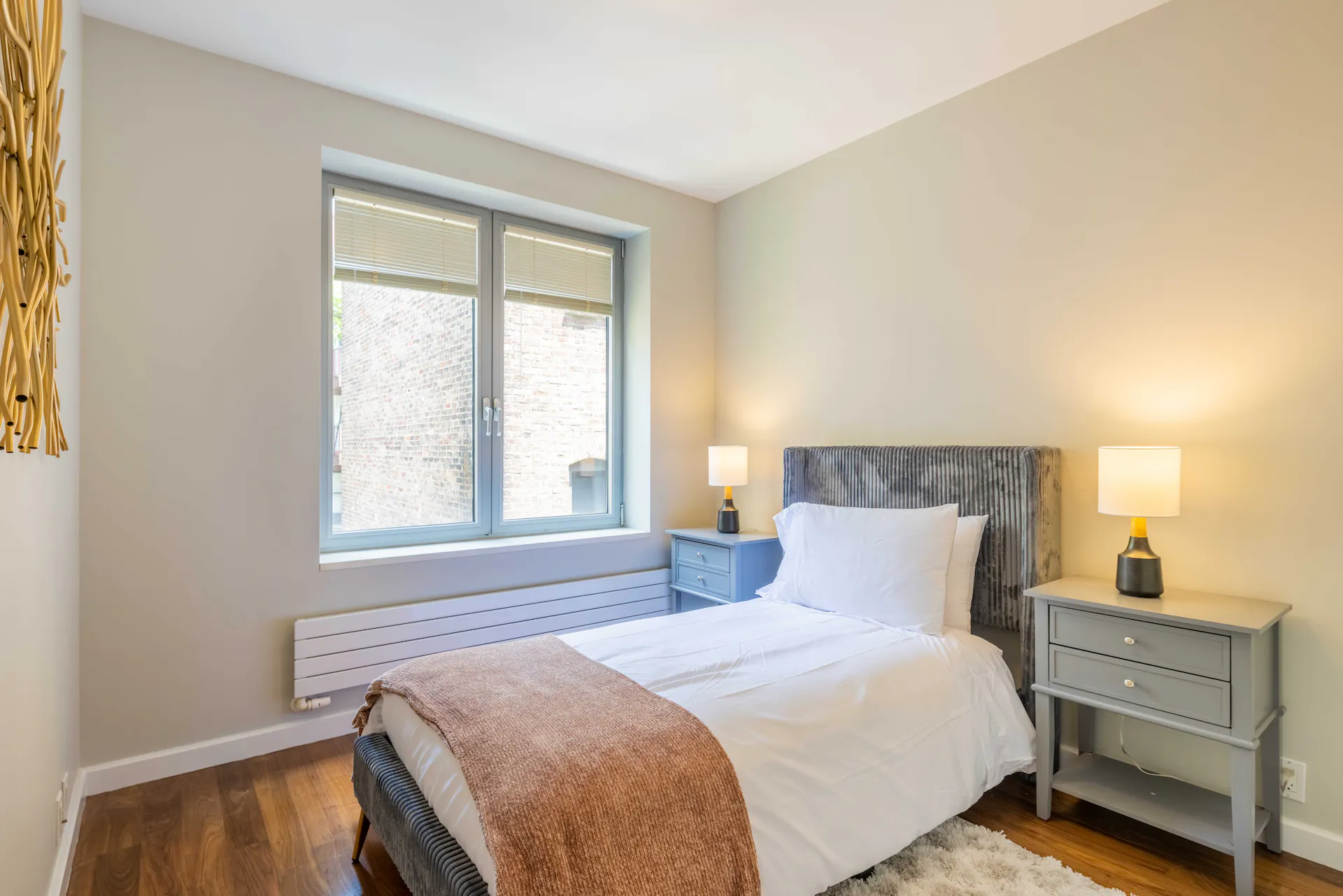 Gotham House III - Image 11