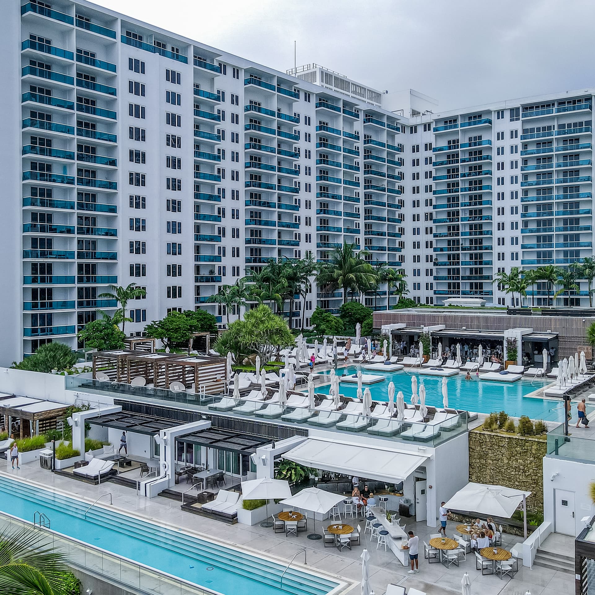 Roney Palace Retreat - Image 1