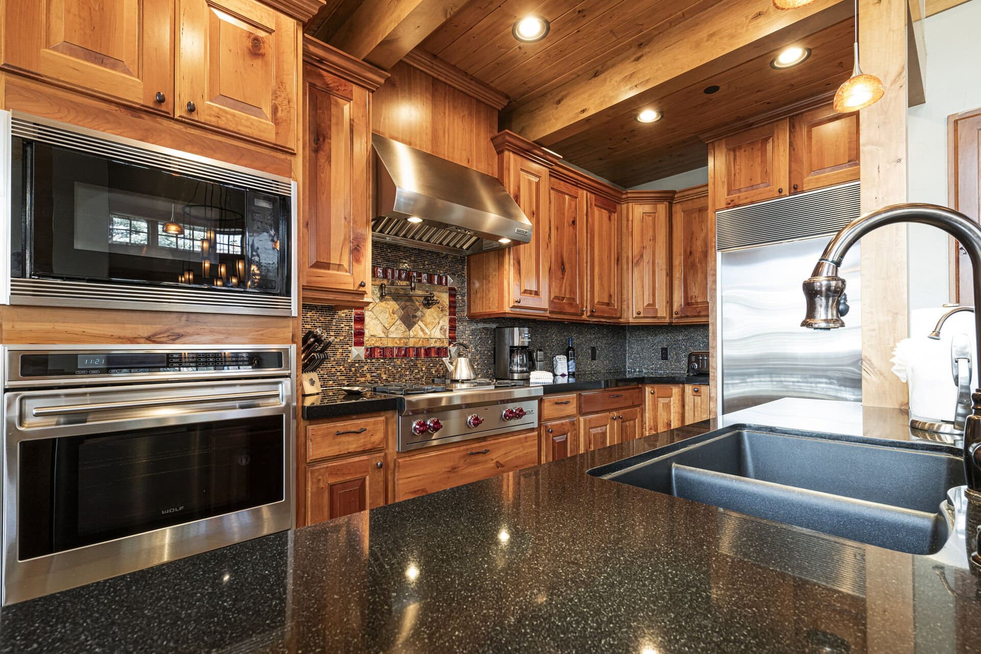 Powder Lodge - Image 21