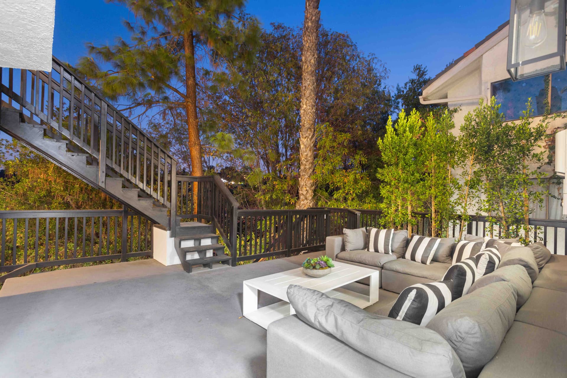 Dona Teresa - Image 48