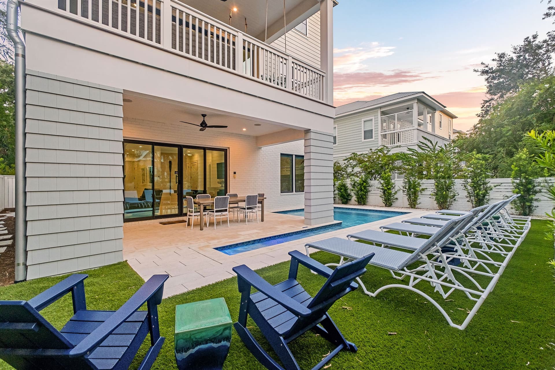 Bearfoot By The Sea - Image 5