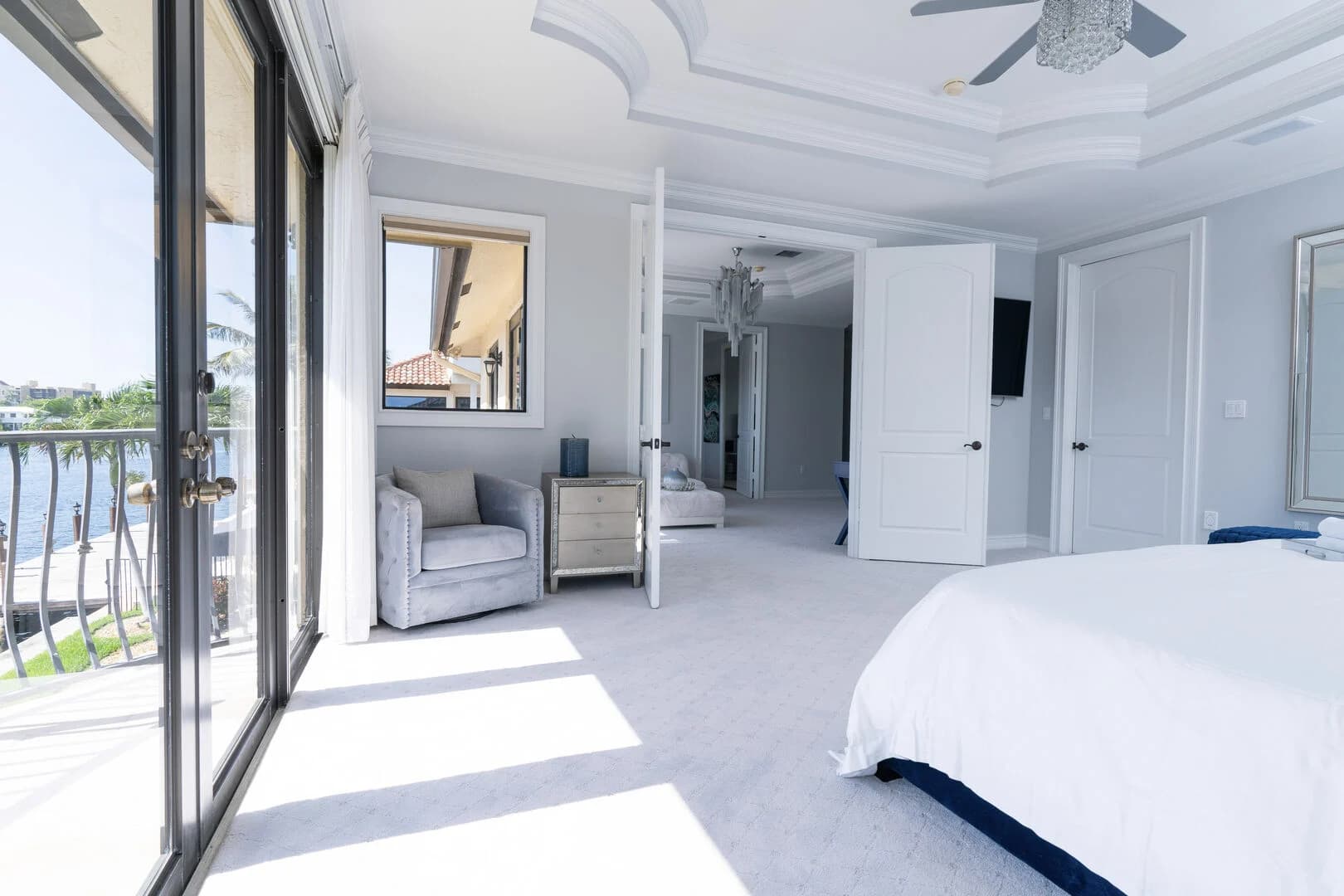 Isaac Villa - Image 25