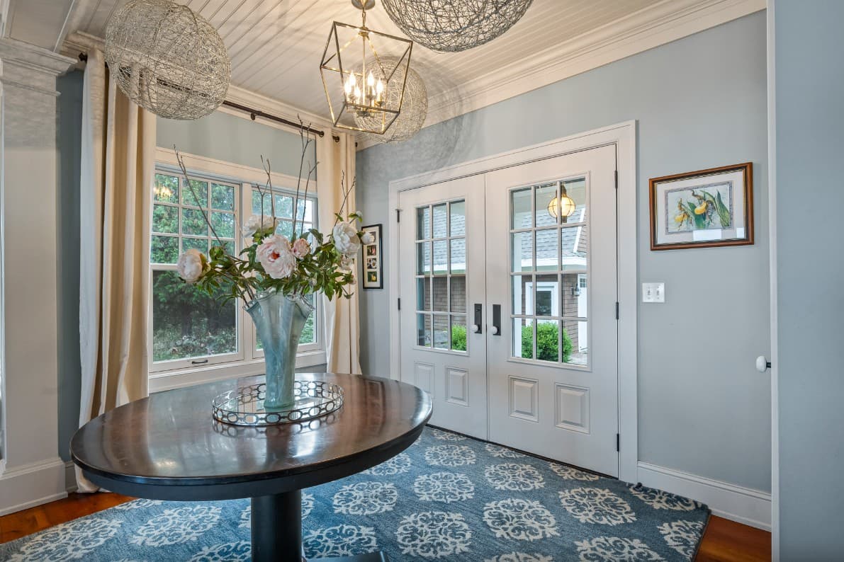 Goettelman's Lake House - Image 20