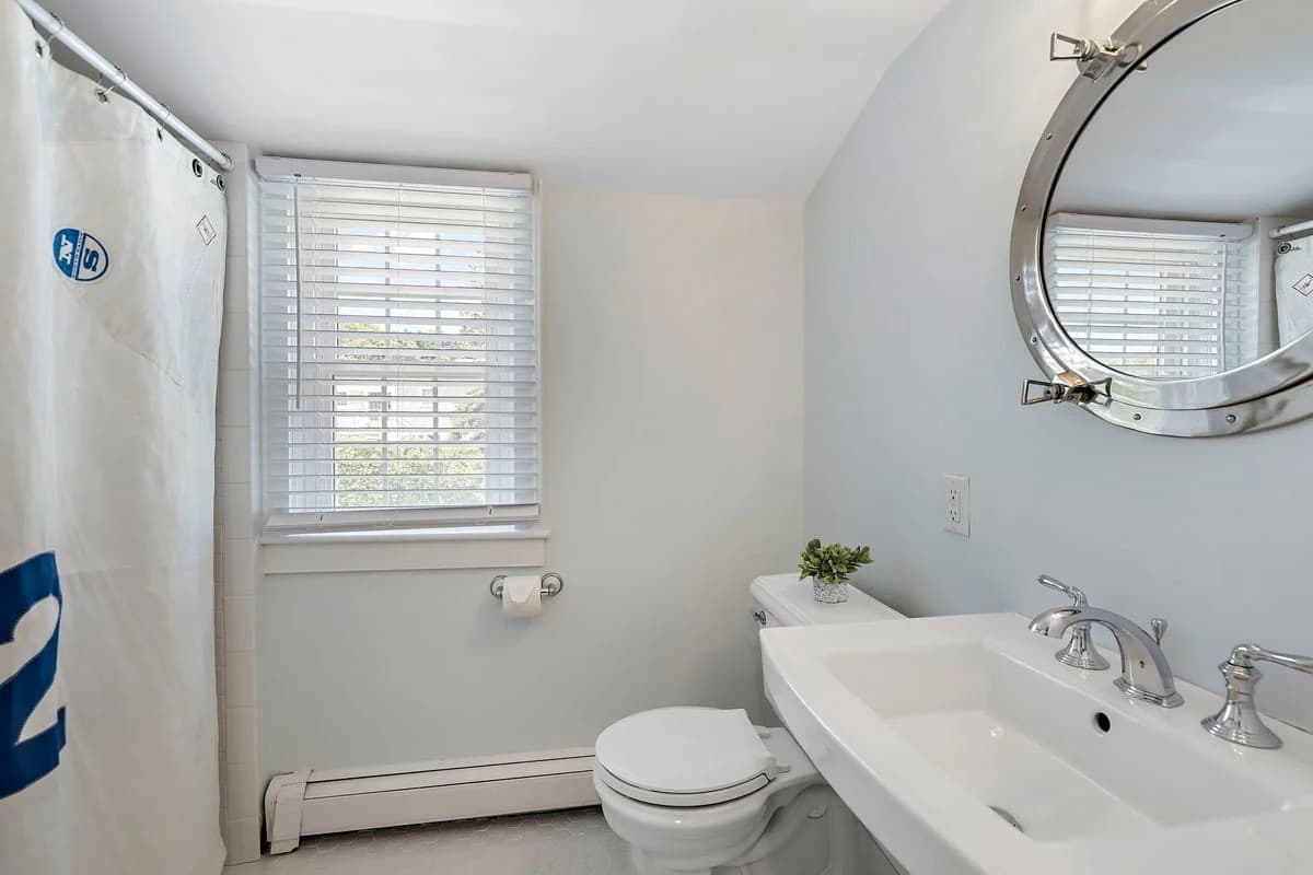 Sail Loft - Image 17