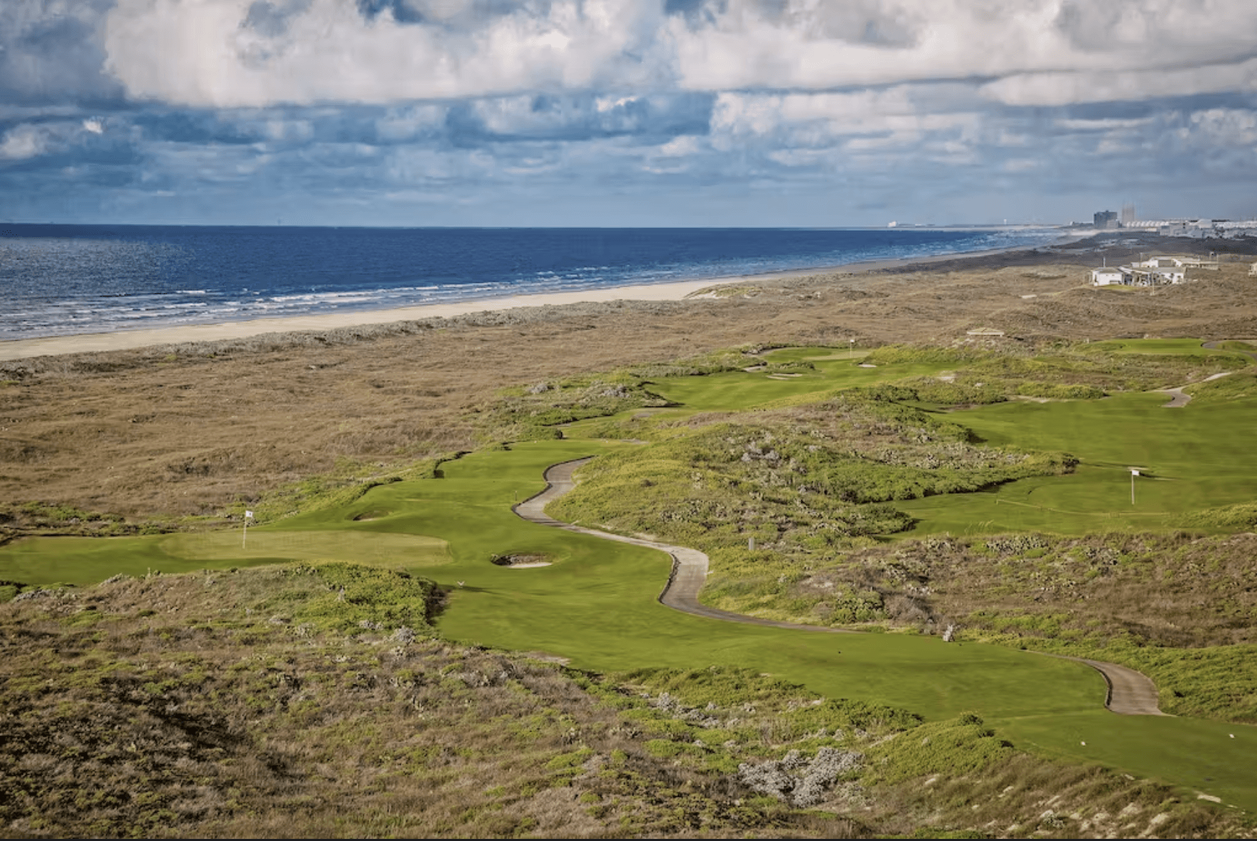 Parrots Cove - Image 41