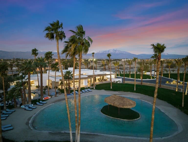 Bravo Beach House - Image 72