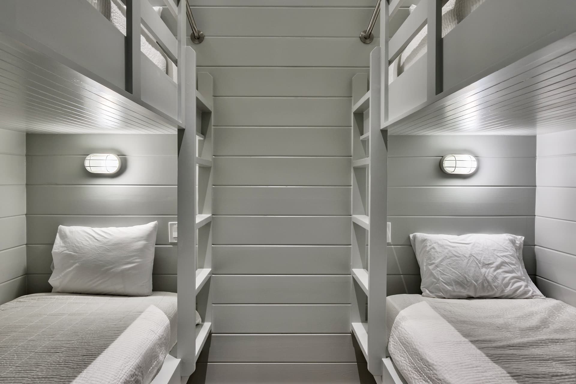 Soggy Dollar - Image 14