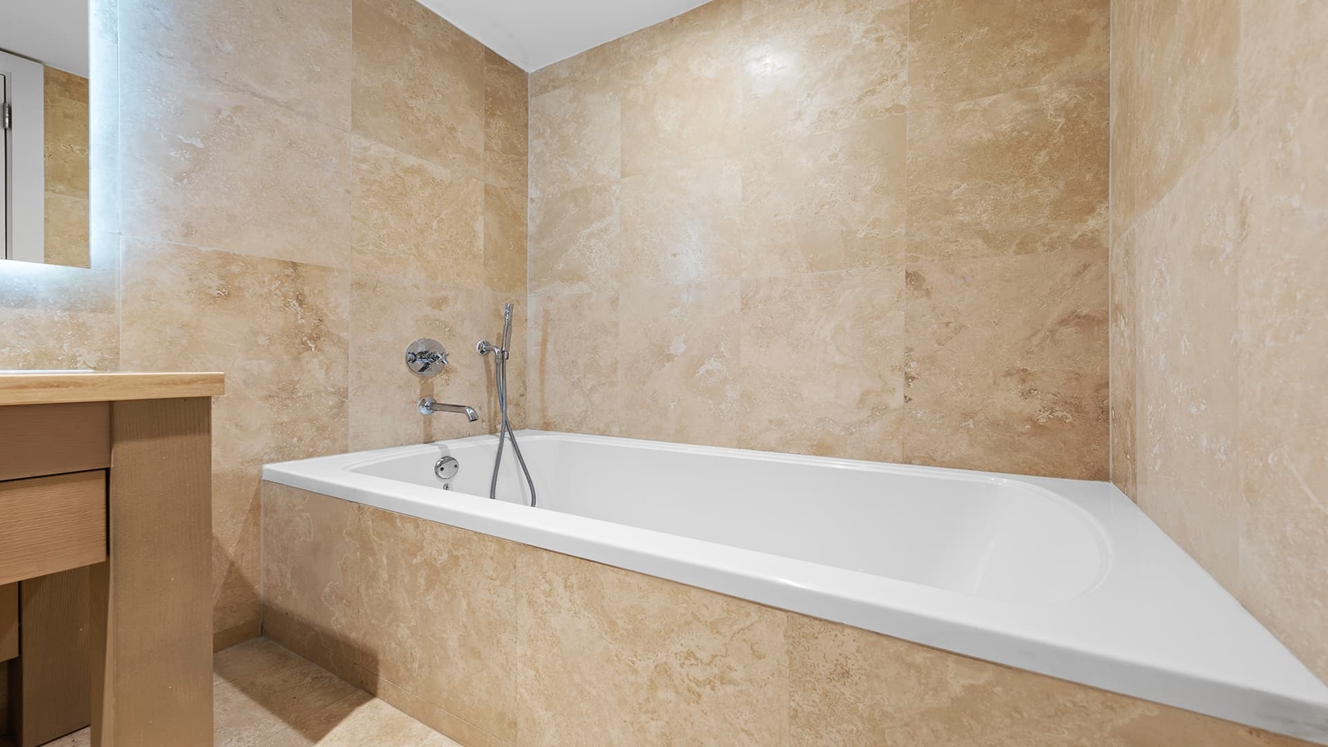 1 Hotel & Homes Residence #904 - Image 33