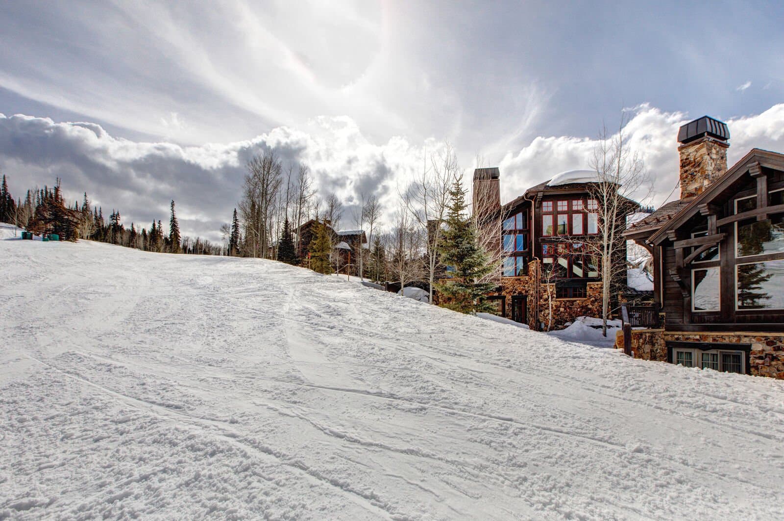 Star House - Image 46