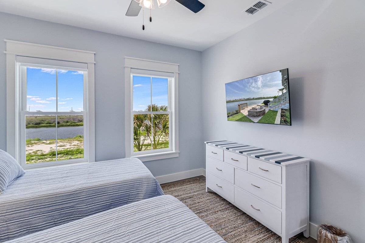 Nauti Captain - Image 29