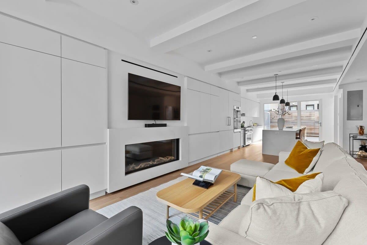 Madison Place - Image 3