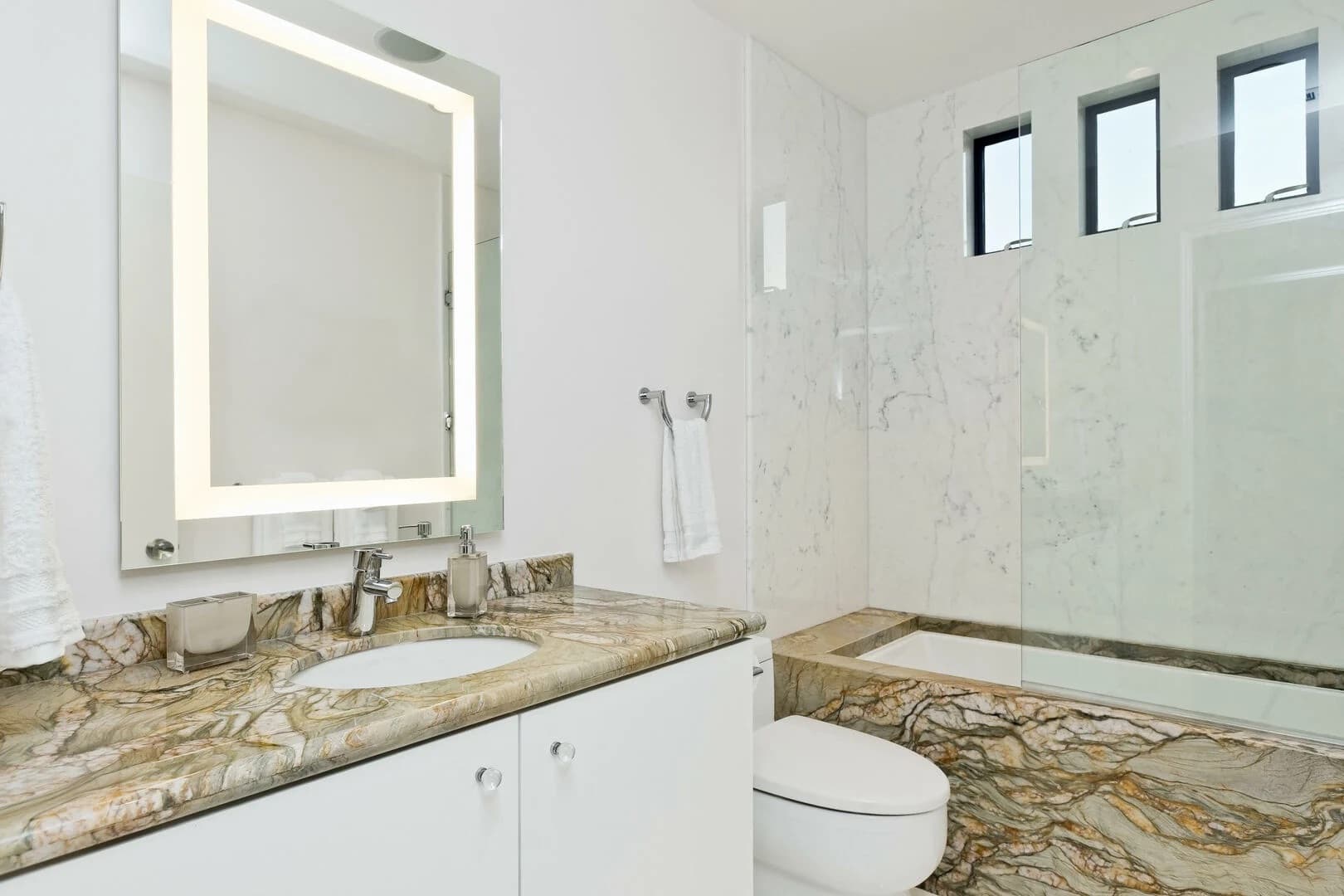 Sea Glass Malibu - Image 19