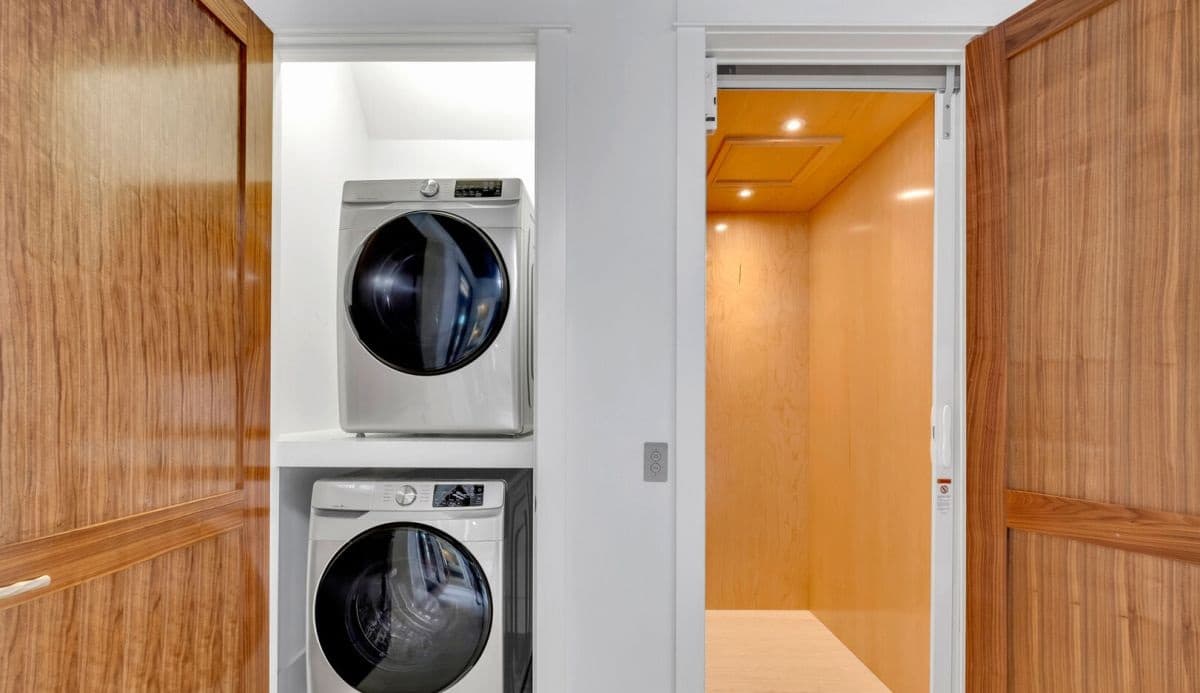 Sapphire Shores - Image 20