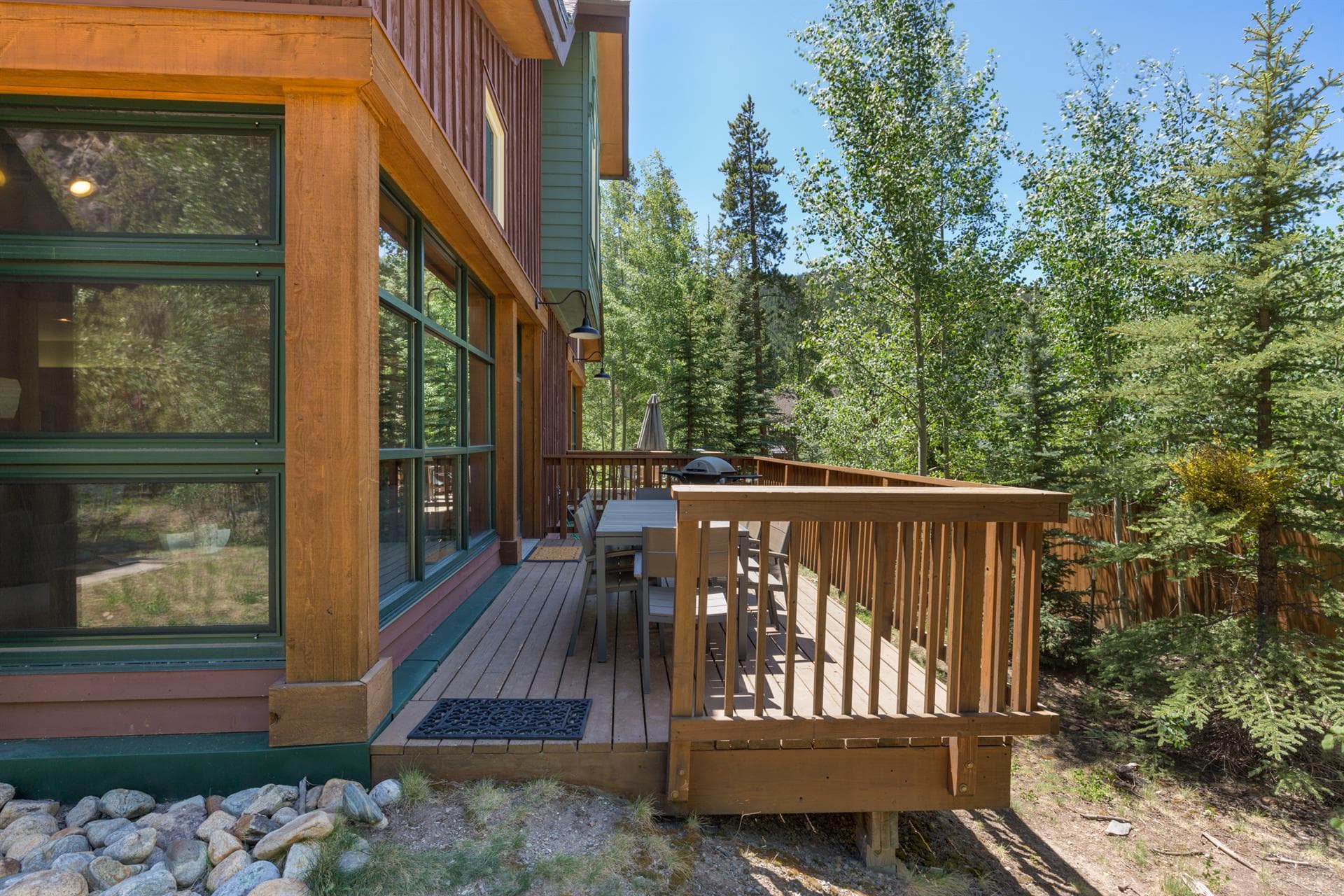 Alpine Vista Haven - Image 14