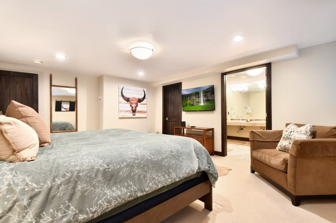 Deer Valley Villa - Image 17