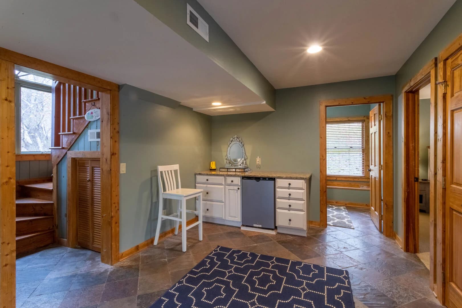 Banner Crest - Image 56