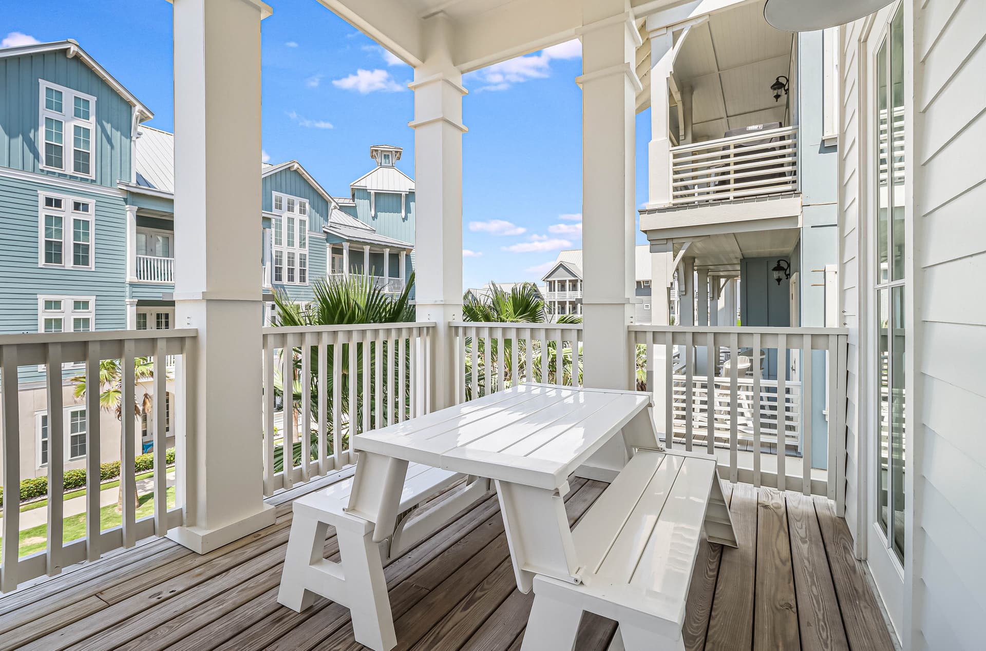 Wave and Sea House - Image 29