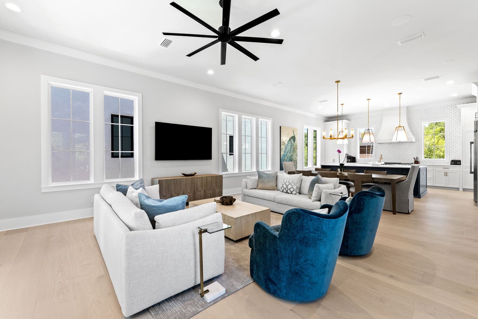 Peacock Place - Image 9