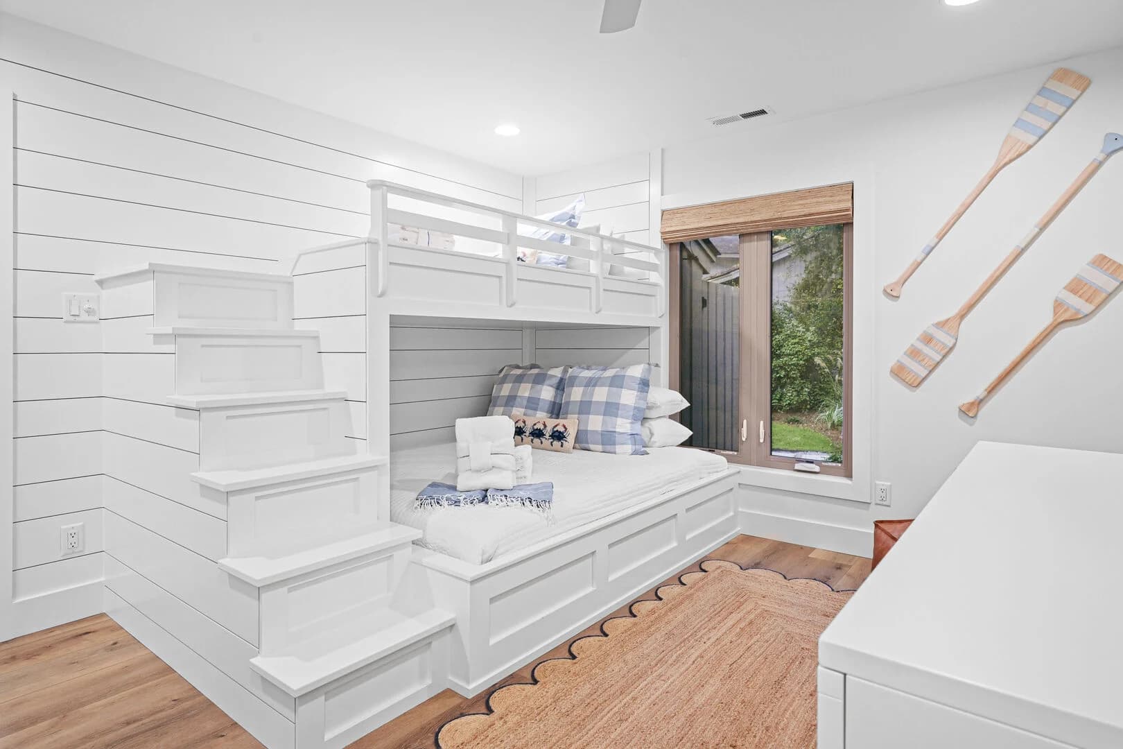 Cardinals Cradle - Image 34