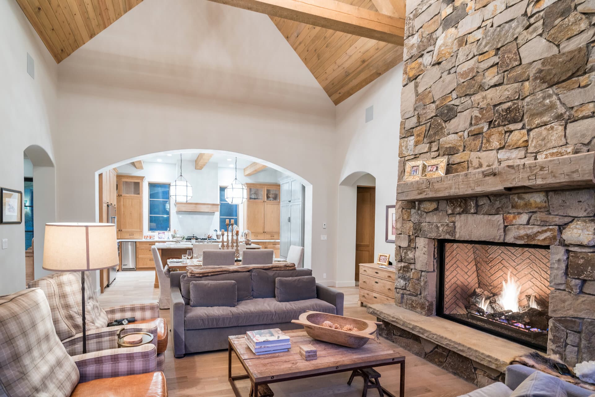 Russell Home - Image 2