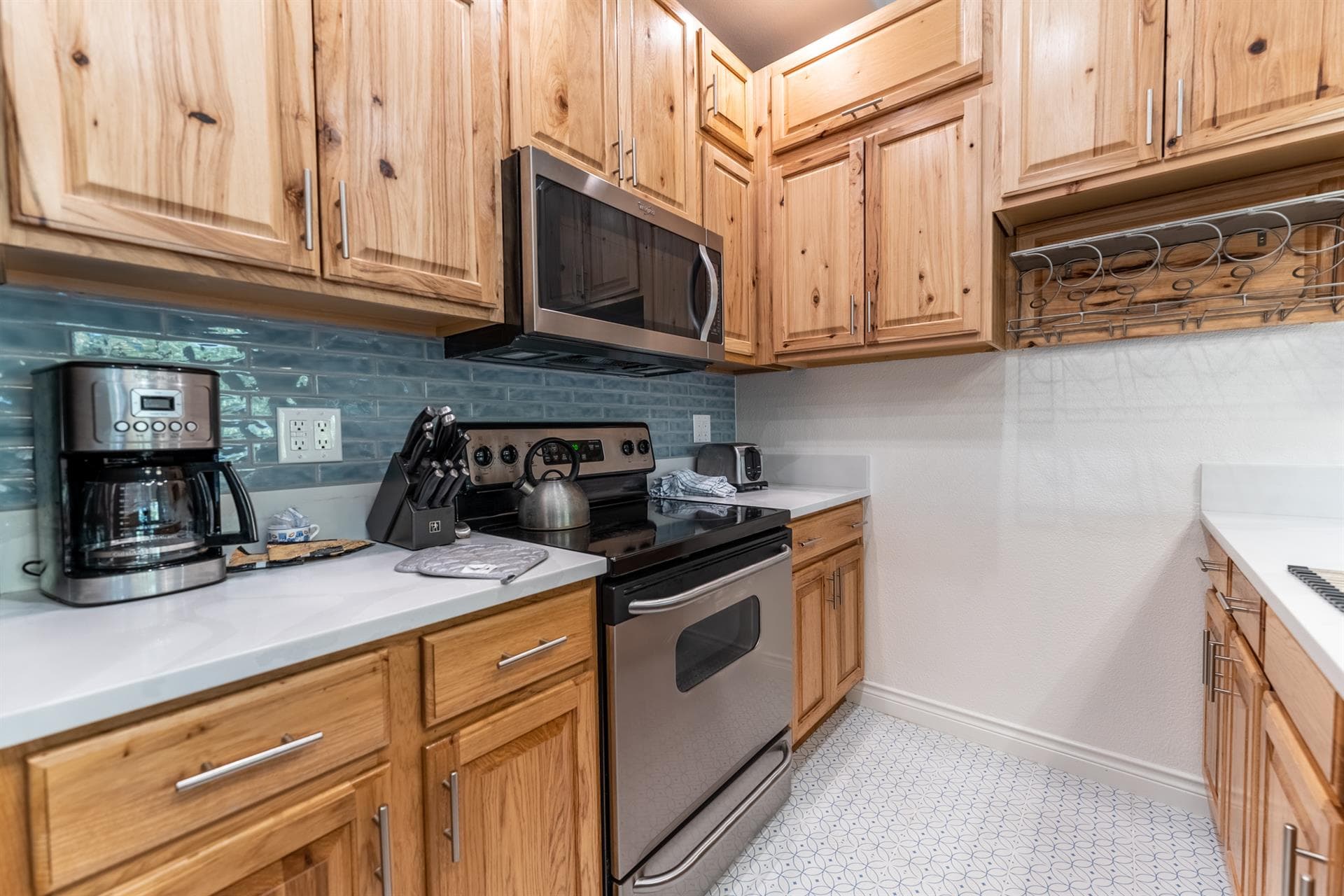 Retreat on the Blue - Image 9