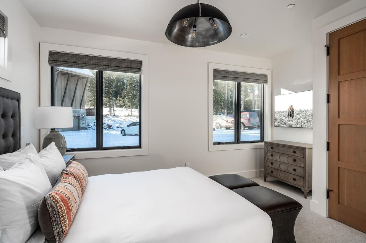  9 Deep Forest Drive - Image 13