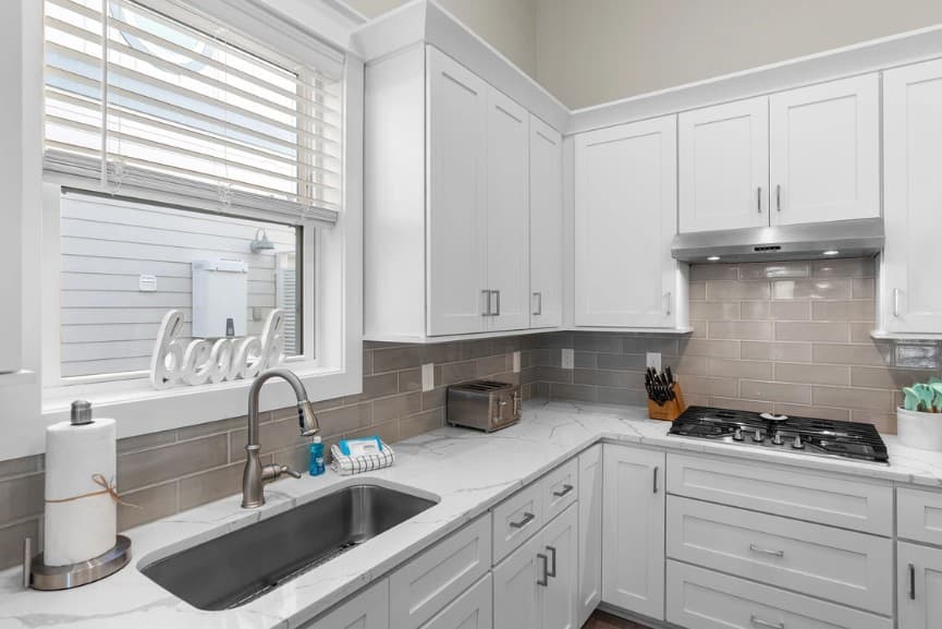 White Sands - Image 11