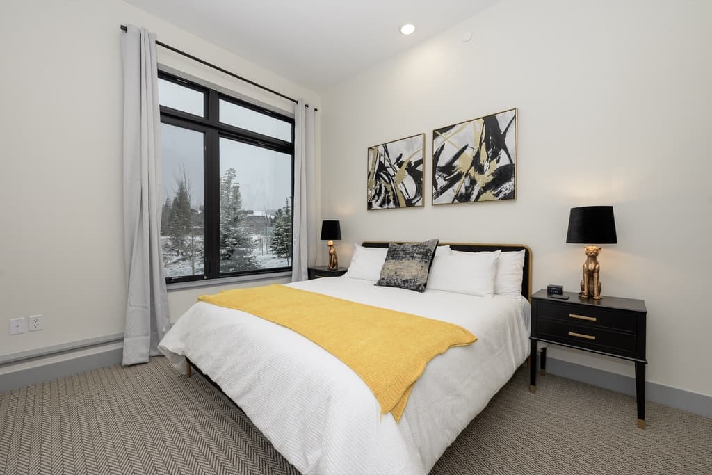 Timber Fox Residence 2102 - Image 12