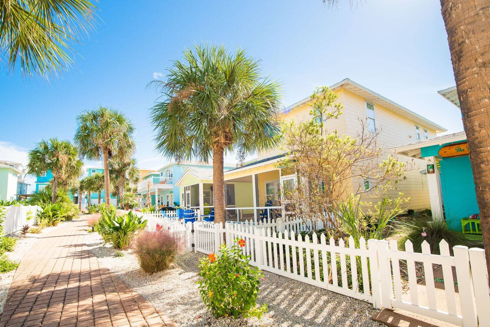 Bach Porch - Image 44