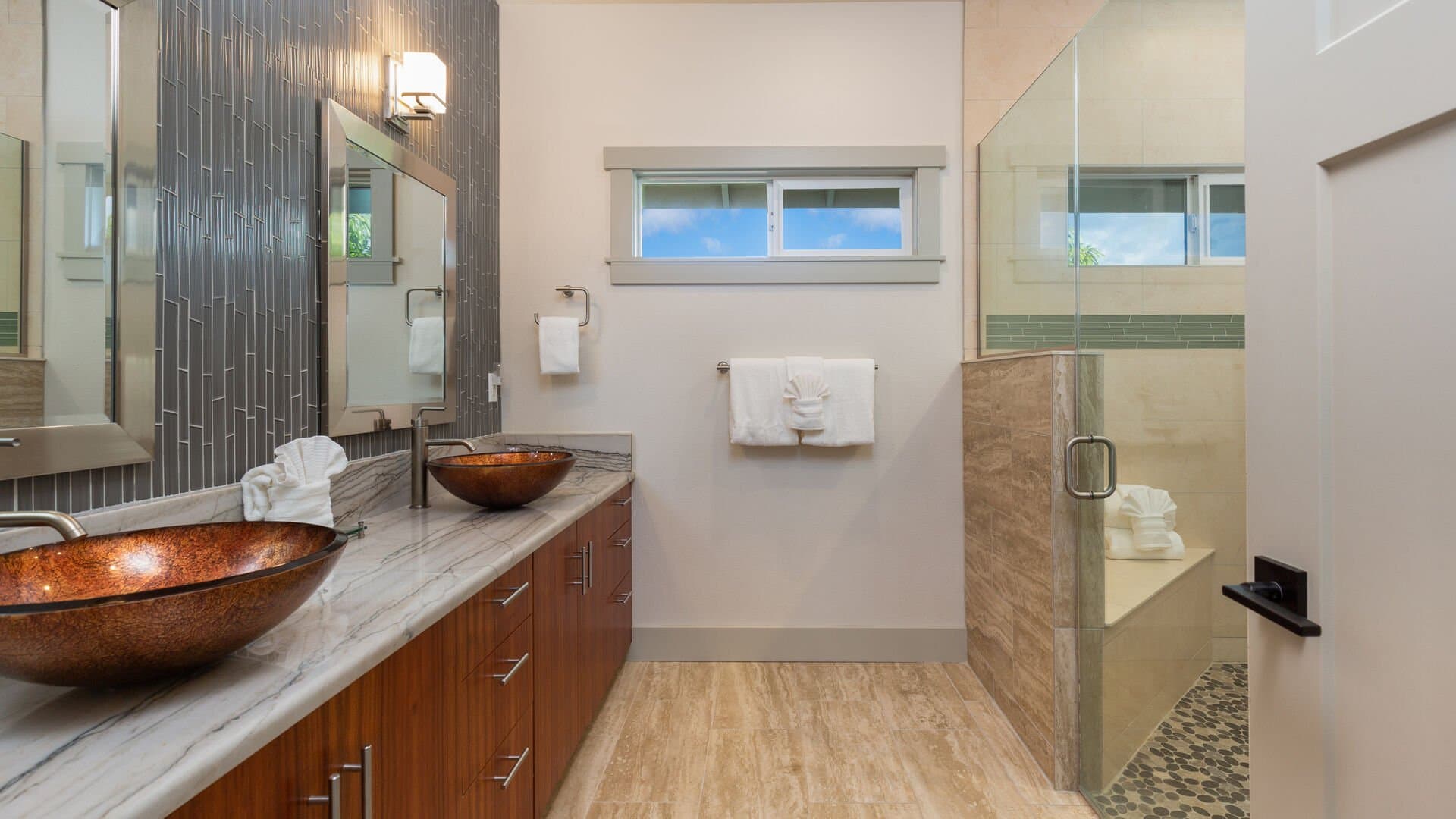 Sunset Breeze - Image 18