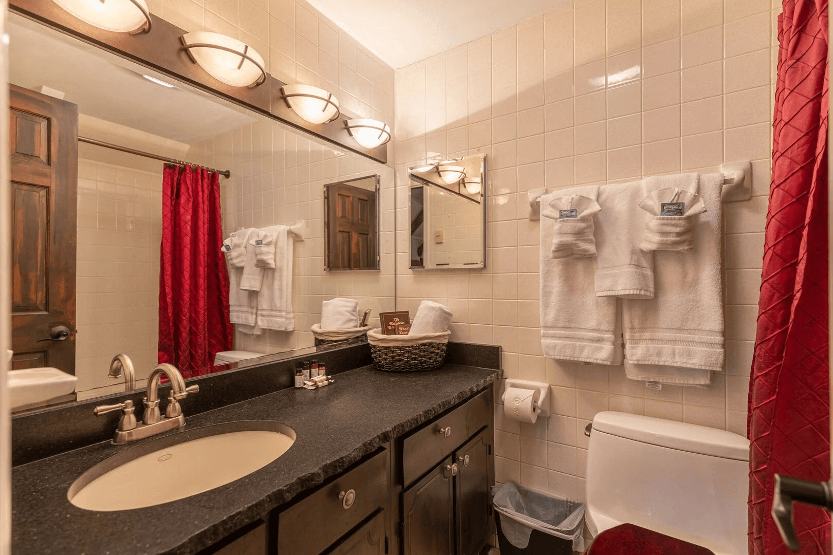 Halftime Haus - Image 10