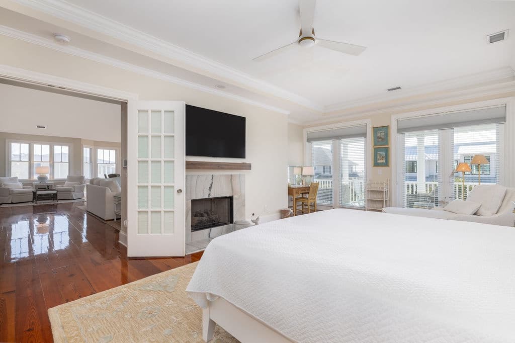 Blue Haven #06 - Image 24