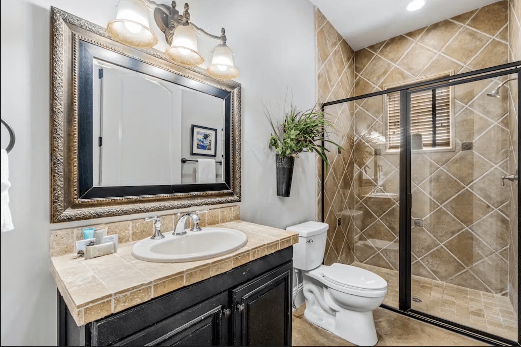 Villa by the Sea House - Image 32