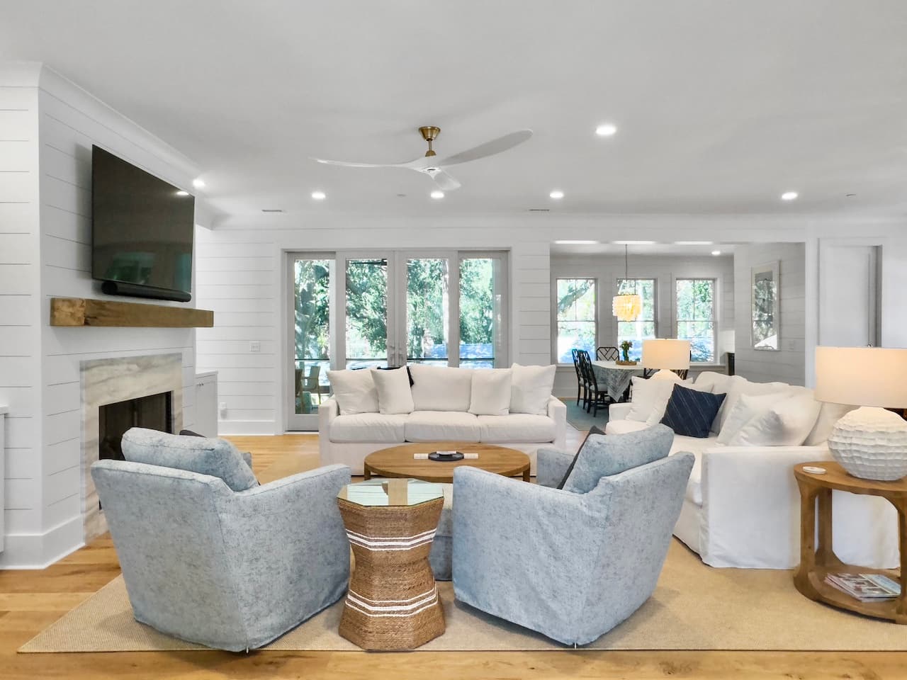 Cameron by the Sea - Image 4