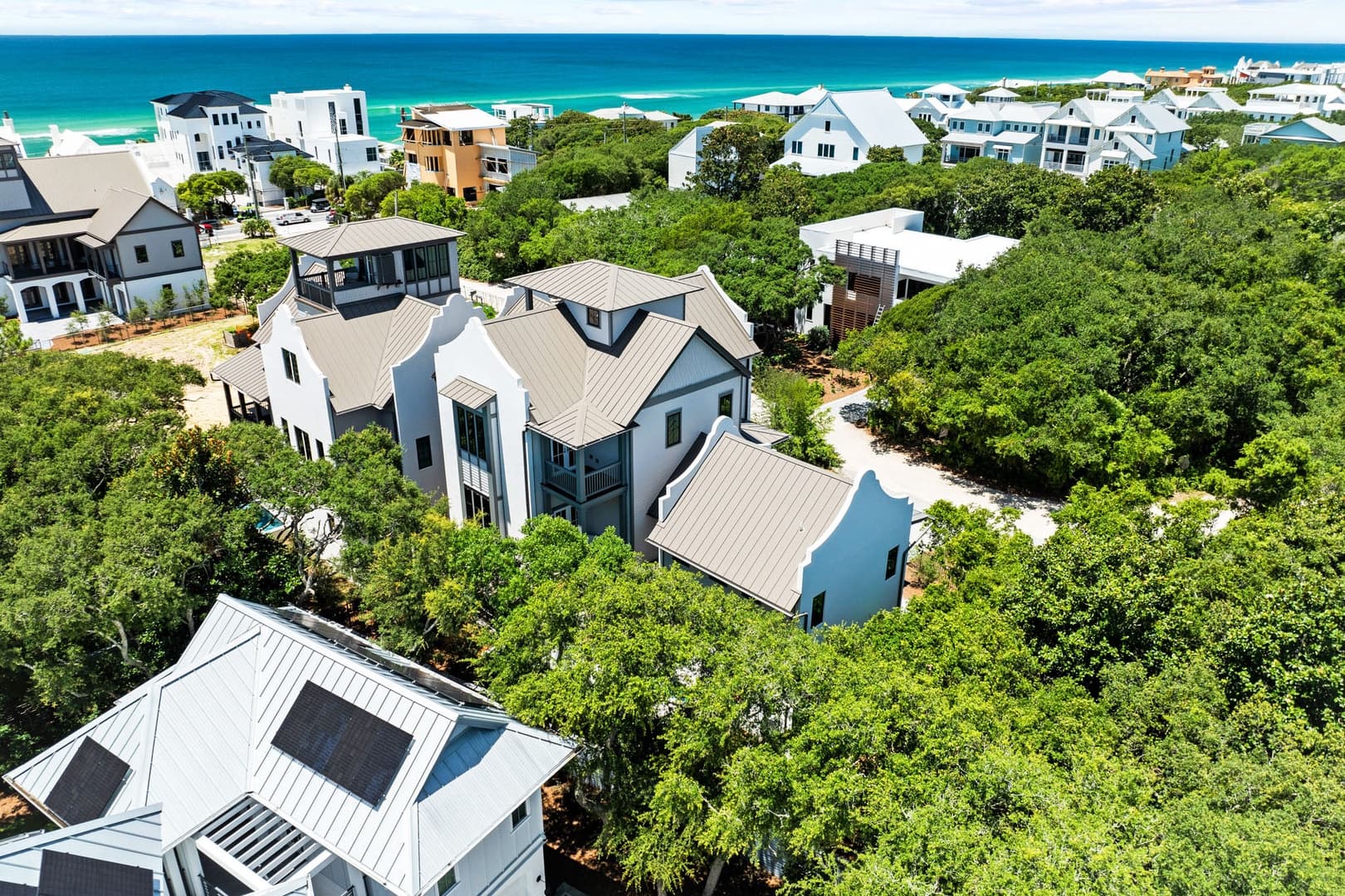 Peacock Place - Image 44