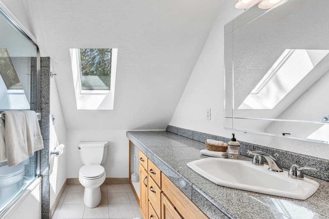 Serene Forest Retreat - Image 21