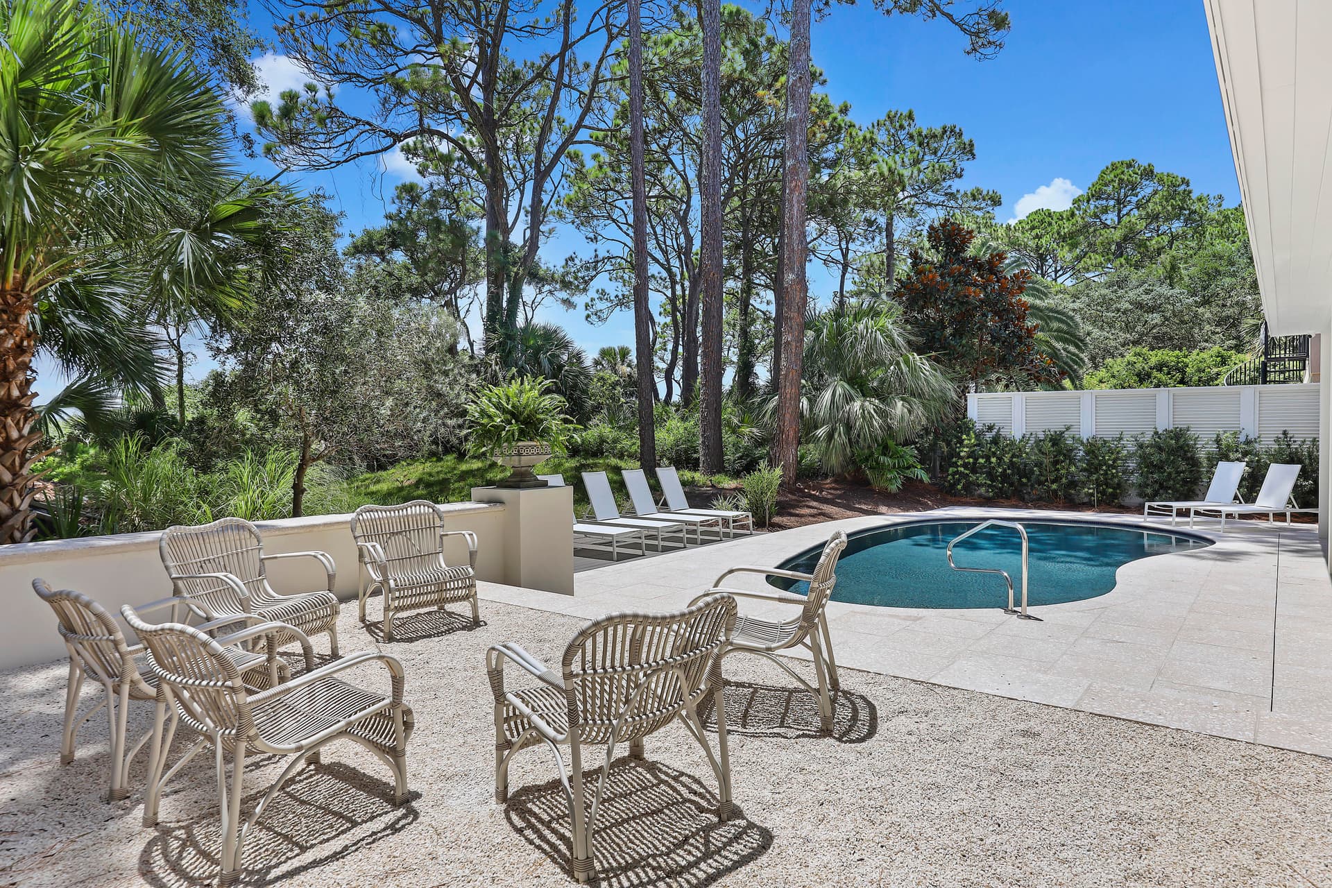 Cassina Sands - Image 52