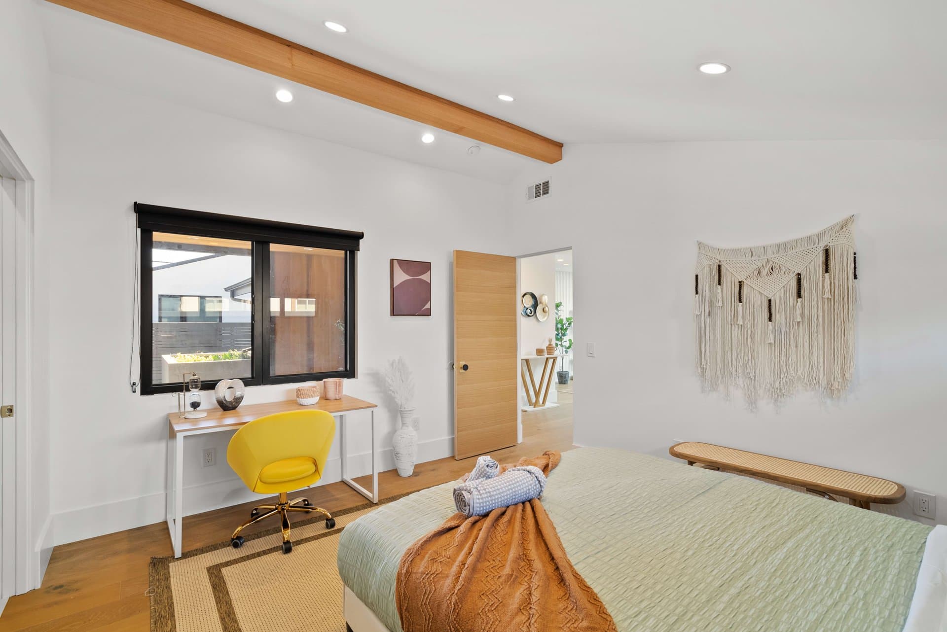 Lake Street - Image 31