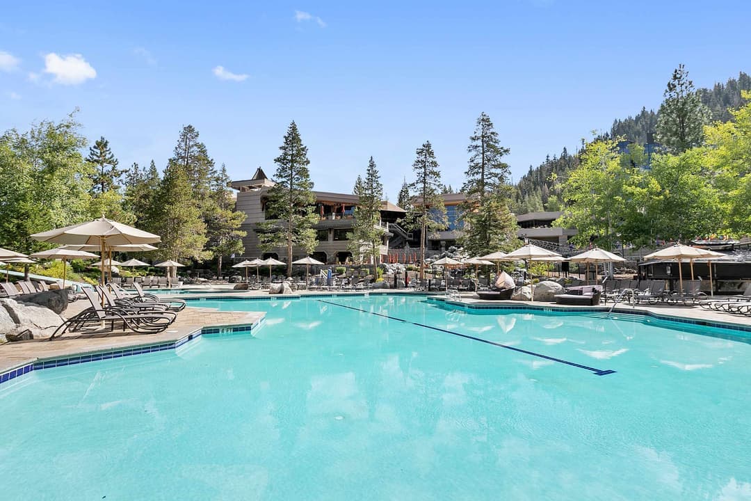 Everline Condo #400 - Image 3