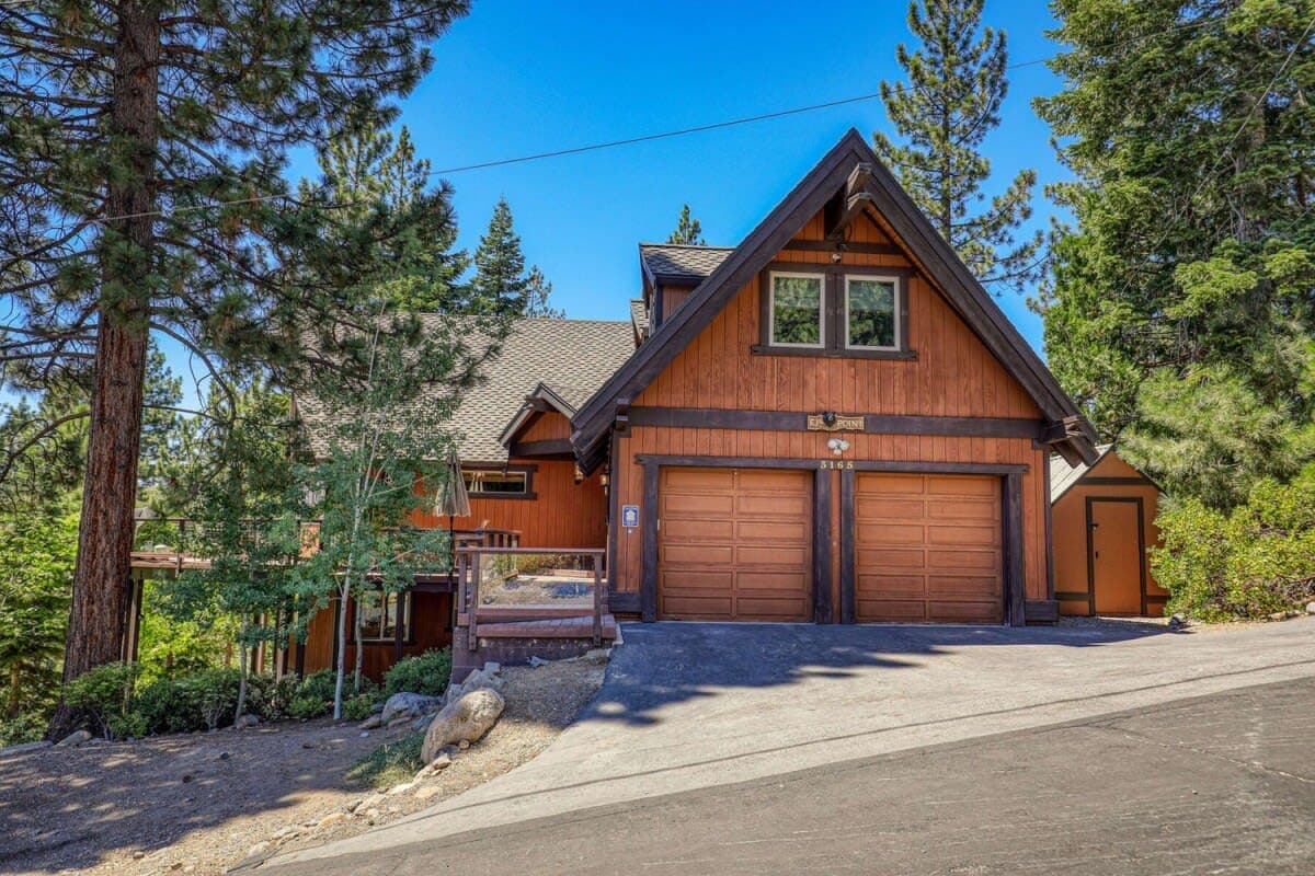 EJ's Point - Image 36