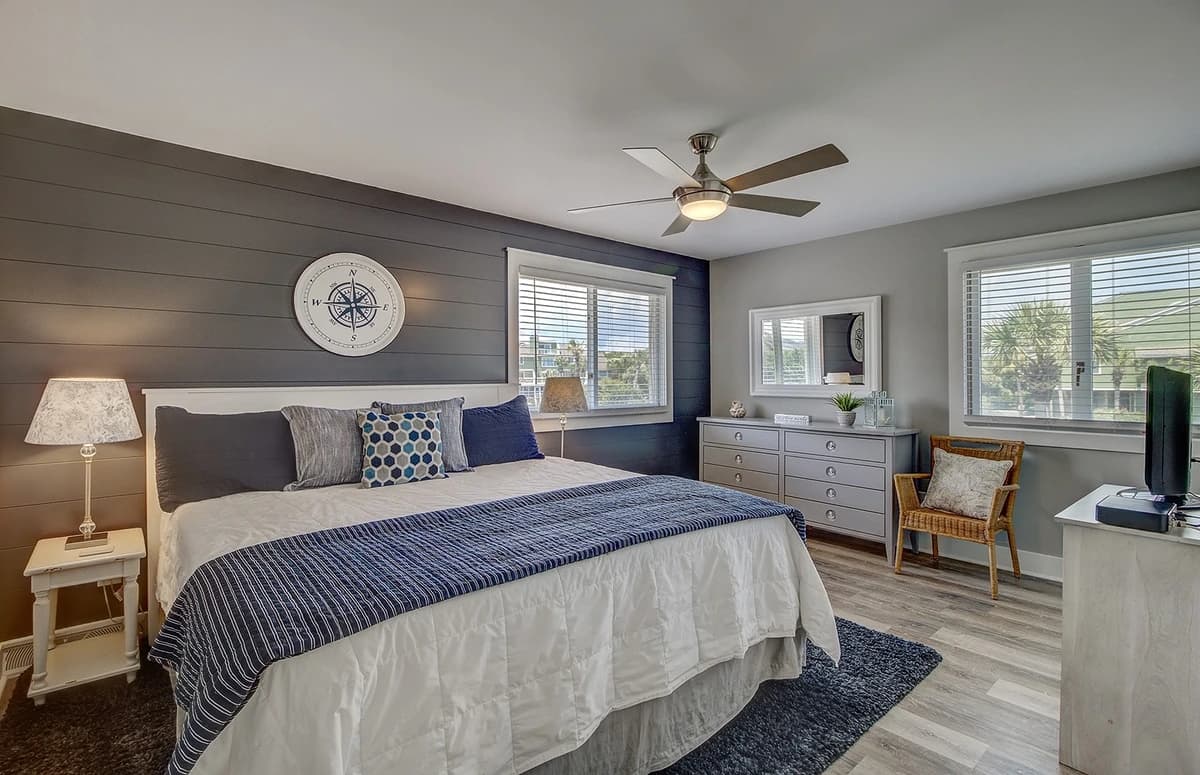 Mariners Walk #11B - Image 9