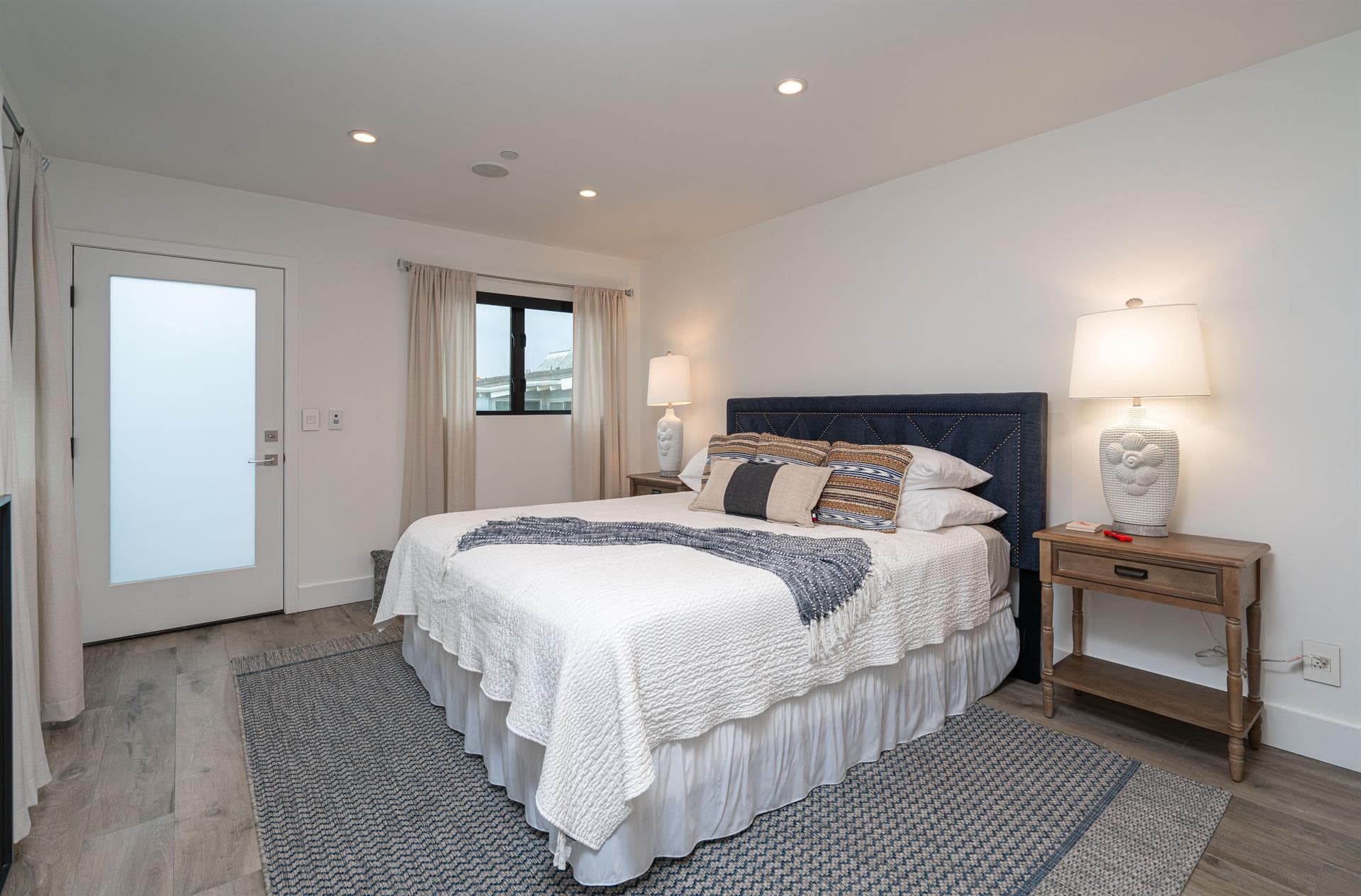 Balboa Breezeway - Image 3