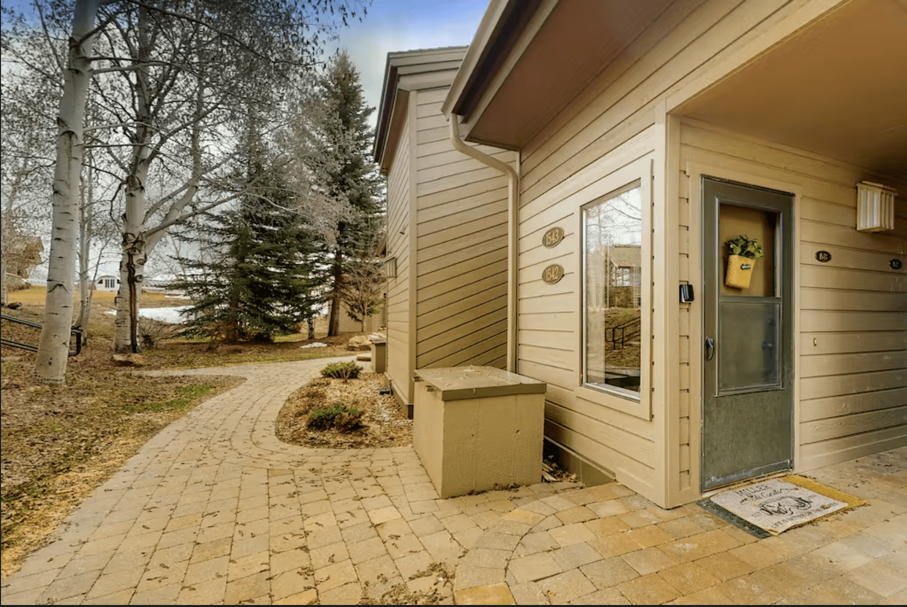 Mountain Modern Escape - Image 18