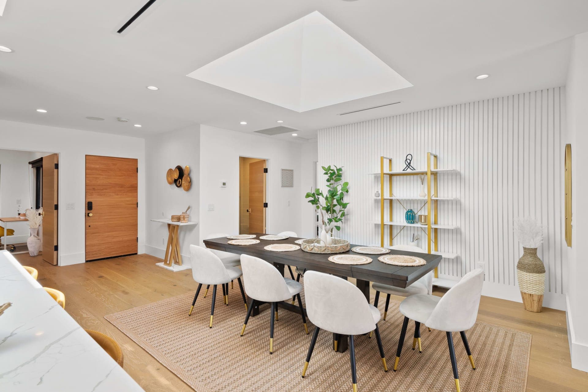 Lake Street - Image 45