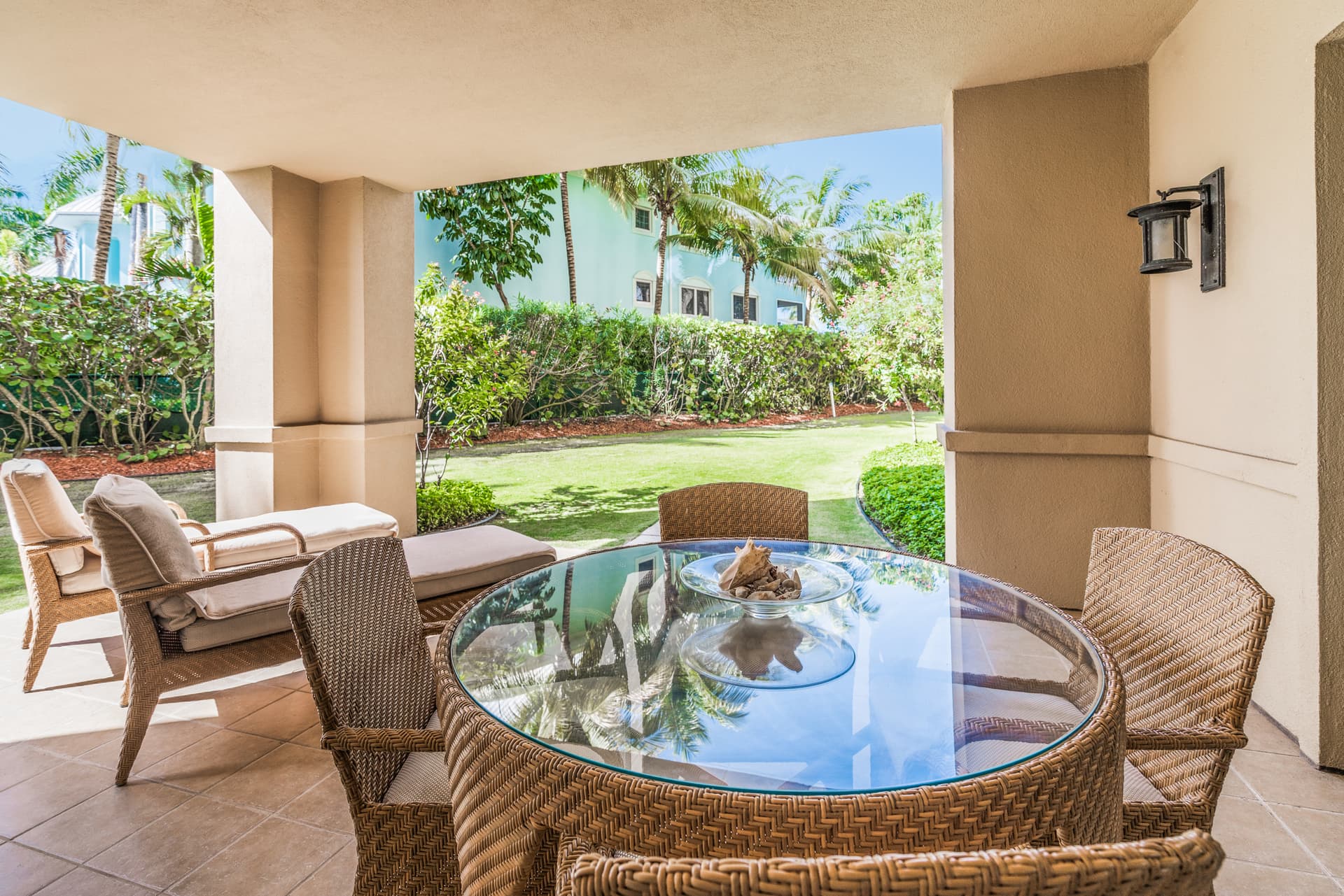 Ritz-Carlton Residence #103 - Image 11